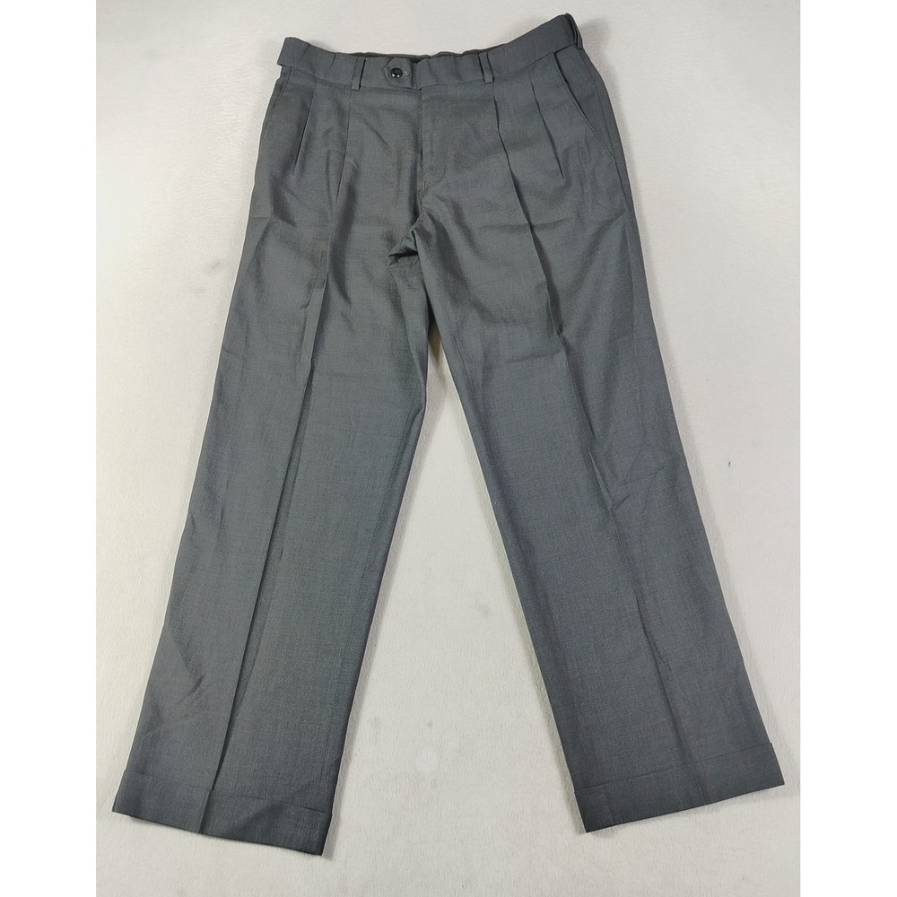 Stafford Travel Pants Mens 32 Gray Sharkskin Pleated Classic Fit Dress Slacks
